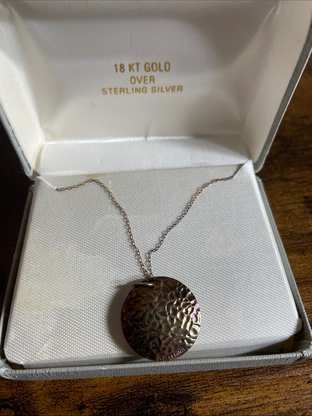 Hammered Disc Pendant Necklace in Gold Tone - Unbranded